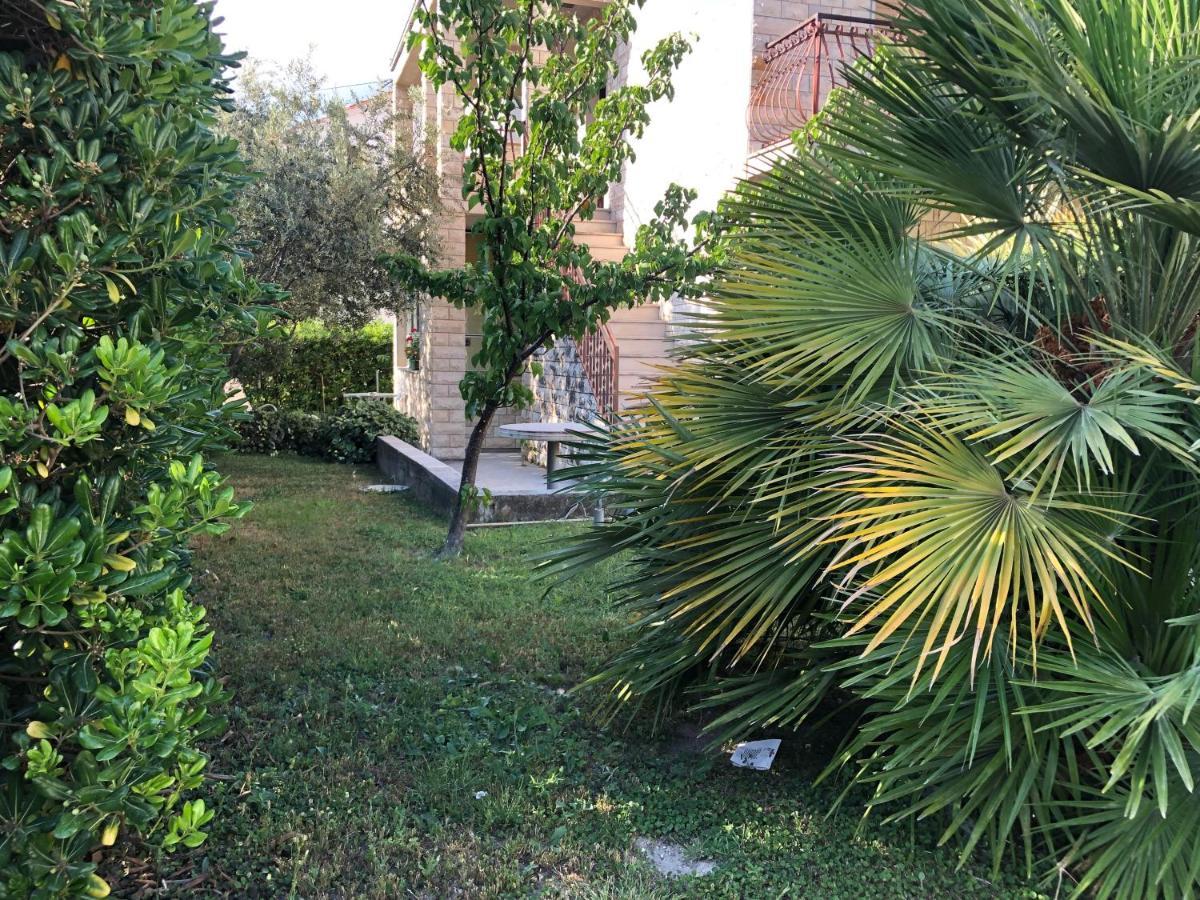Garden Apartman Split Kültér fotó